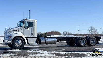Kenworth T370 Refrigerated Truck - 350HP, 6 Speed Automatic