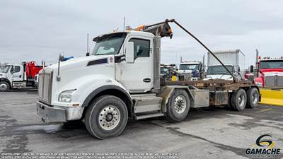 Kenworth T880 Roll Off Truck - Paccar, 510HP, 18 Speed Manual