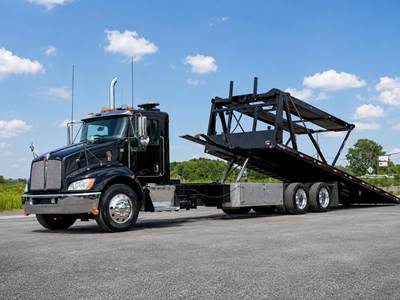 Kenworth T370 Tandem Axle Rollback Tow Truck - Paccar, 300HP, 6 Speed Allison Rds Automatic