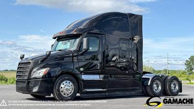 Freightliner Cascadia 126 Sleeper Semi Truck - 64" Raised Roof Sleeper, Detroit 505HP, 18 Speed Manual