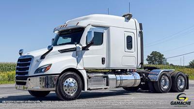 Freightliner Cascadia 126 Sleeper Semi Truck - Raised Roof Sleeper, Detroit 505HP, 12 Speed Automatic