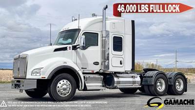 Kenworth T880 Sleeper Semi Truck - 42" Mid Roof Sleeper, Paccar 510HP, 18 Speed Manual