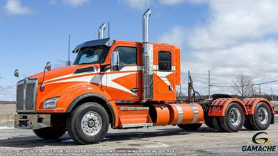 Kenworth T880 Sleeper Semi Truck - 42" Mid Roof Sleeper, Cummins 565HP, 18 Speed Manual