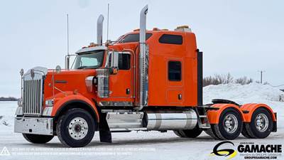 Kenworth W900 Sleeper Semi Truck - 66" Mid Roof Sleeper, Cummins 560HP, 6 Speed Allison Rds Automatic
