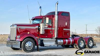 Kenworth W900L Sleeper Semi Truck - 70" Mid Roof Sleeper, Cummins 500HP, 18 Speed Ultrashift Automatic