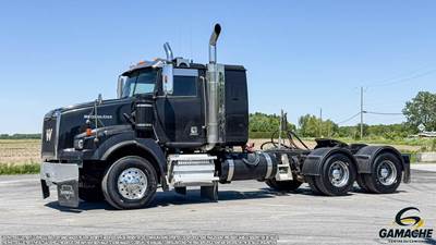 Western Star 4900 Sleeper Semi Truck - Detroit 560HP, 18 Speed Manual