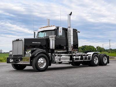 Western Star 4900EX Sleeper Semi Truck - Flat Top Sleeper, Cummins 565HP, 18 Speed Manual