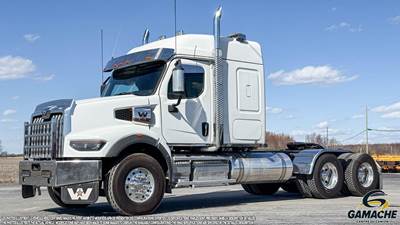 Western Star 49X Sleeper Semi Truck - 52" Mid Roof Sleeper, Cummins 605HP, 18 Speed Manual