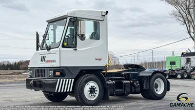 Ottawa T2 Yard Spotter Truck - Cummins, 200HP, 6 Speed Automatic