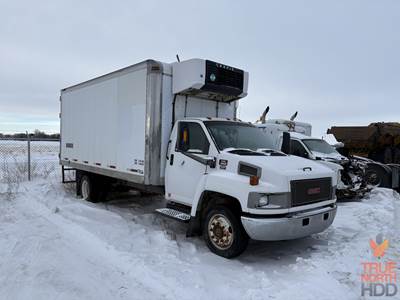 2006 GMC C5500 Box Truck