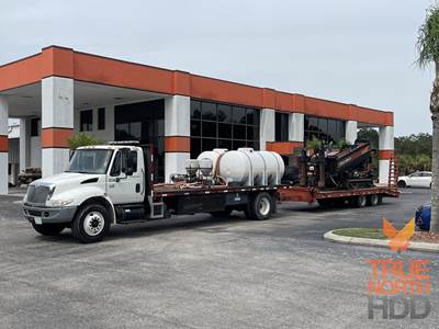 2005 International S/A Truck w/ Mounted Mud Mixing System