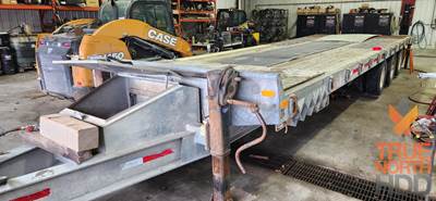 2016 Saturn Industries Galvanized Triaxle Air Tilt Trailer