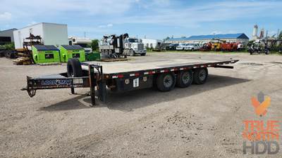 2014 Load Trail Triple Axle Flatbed Trailer Hydraulic Tilt