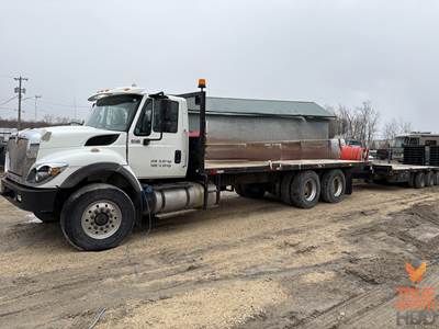 2016 International WorkStar 7400 Flatbed Truck
