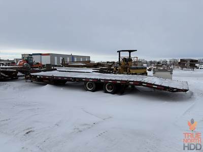 2009 Triple Axel Saturn Utility Trailer