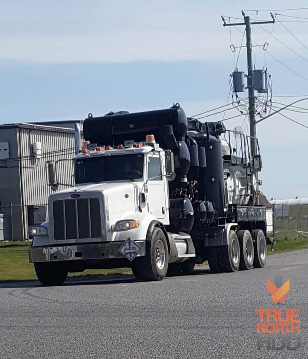 2014 Peterbilt 567 Vacuum Truck Cusco Hydrovac For Sale, 10,800 Hours