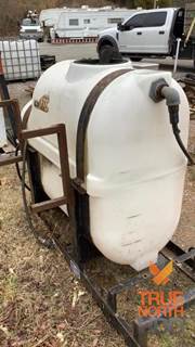 Ditch Witch 180 Gallon Water Tank