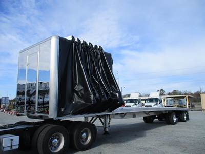 Reitnouer CK90 W/ EAGLE SLIDING TARP Curtain Side Trailer