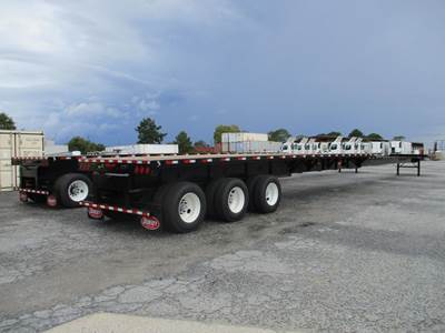 Dorsey 53x102 Tri Axle Steel Flatbed Trailer - Air Ride, Sliding Axle