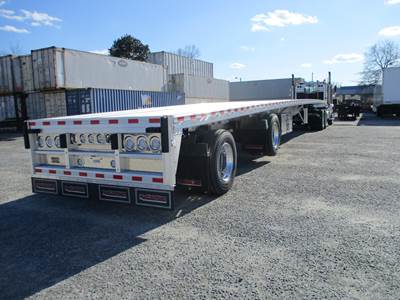 Reitnouer Big Bubba 53x102 Aluminum Flatbed Trailer - Air Ride, Sliding Spread Axle