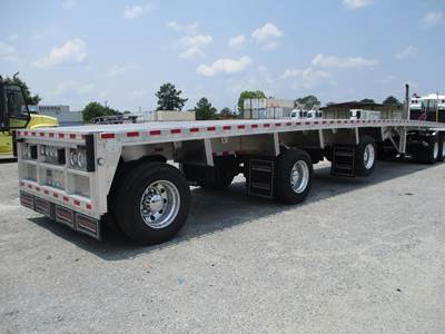 Reitnouer Bigger Bubba 48x102 Tri Axle Aluminum Flatbed Trailer - Air Ride, Fixed Spread Axle