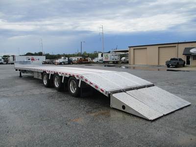 Reitnouer Big Bubba 53x102 Tri Axle Aluminum Lowboy Trailer - Air Ride, Fixed Axle
