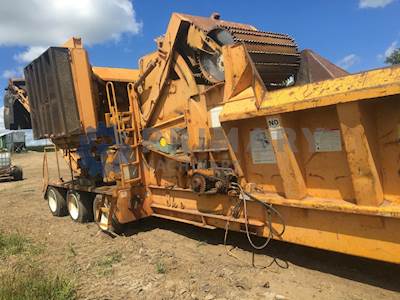 2005 Bandit Beast 4680 Horizontal Grinder