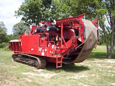 Bandit Beast 4680T Horizontal Grinder