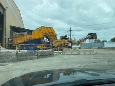 2005 CBI ROADMILL Wood Hog