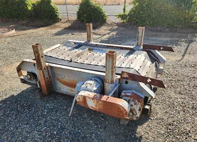 RECYCLING MAGNET – Self-Cleaning 42” long Permanent Magnet with 36” wide armor clad revolving belt