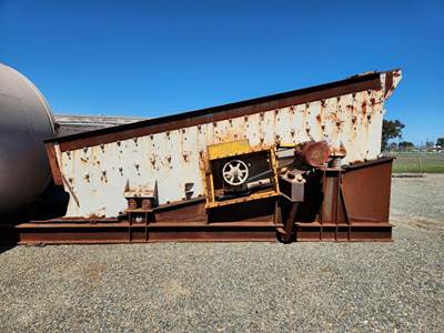 EL RUSS 6’ wide x 20’ long, triple deck incline vibrating screen