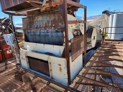 2000 Pioneer 6’ wide x 16’ long, (2)-Two deck Incline Vibrating Screen