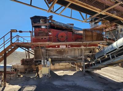 1994 Pioneer 6’ wide x 20’ long, two deck Incline Vibrating Screen Plant