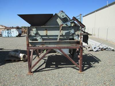 VIBRATING SCREEN - with structure - 3’ wide x 6’ long single deck incline screen