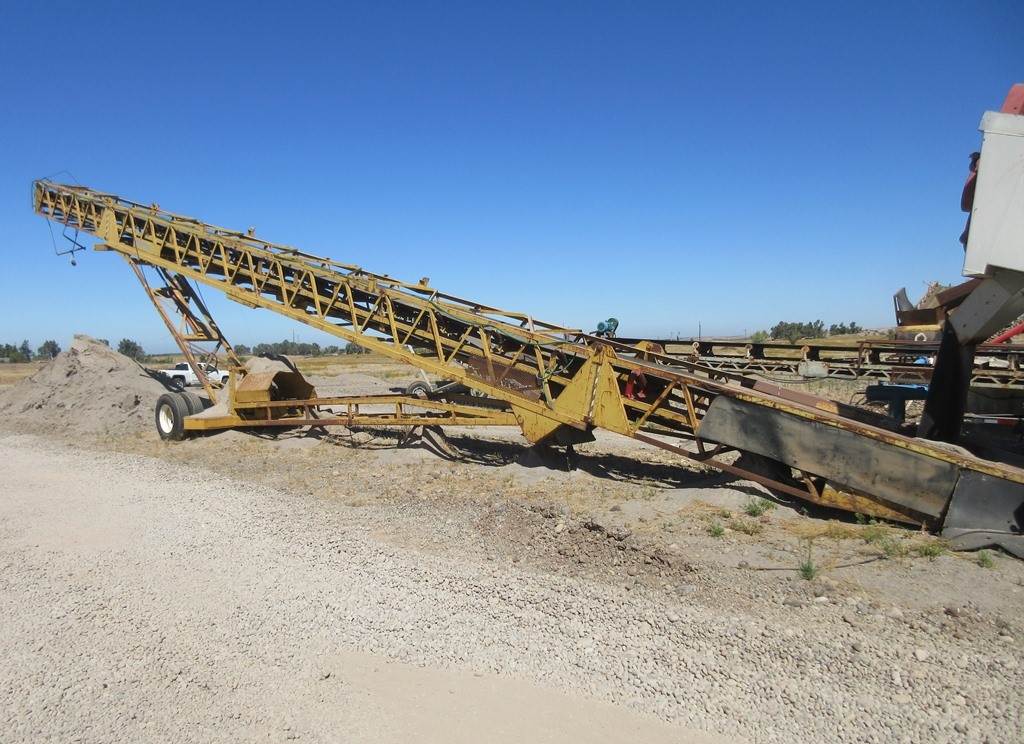 2001 Eight (8) Item Aggregate Wash Plant with Portable Cedarapids 6’ x