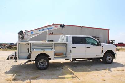 Ford F-350 Single Axle Cab & Chassis Truck - 500HP, Automatic