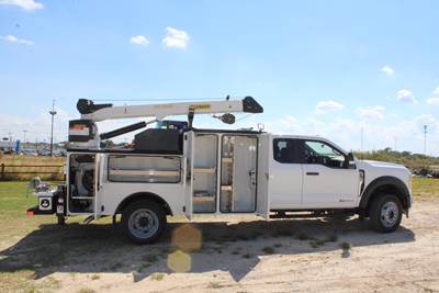 Ford F-550 Single Axle Cab & Chassis Truck - 500HP, Automatic