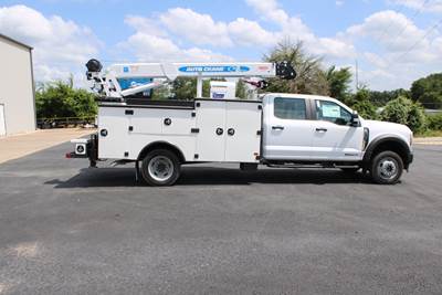 Ford F-550 Single Axle Cab & Chassis Truck - 500HP, Automatic