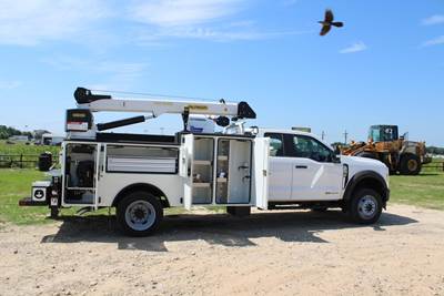 Ford F-550 Single Axle Cab & Chassis Truck - 500HP, Automatic