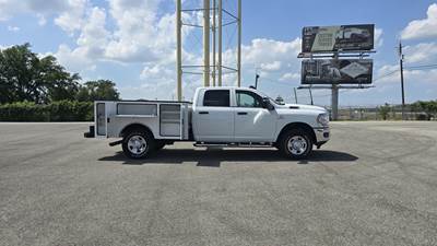 RAM 2500 Mechanic / Service Truck - Cummins, 360HP, Automatic