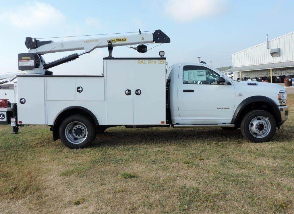 2019 RAM 5500 Tradesman Mechanic / Service Truck Palfinger Service Bed