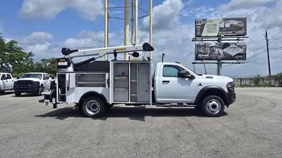RAM 5500 Mechanic / Service Truck - Cummins, 360HP, Automatic