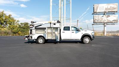RAM 5500 Crew Cab Mechanic / Service Truck - Cummins, 360HP, Automatic