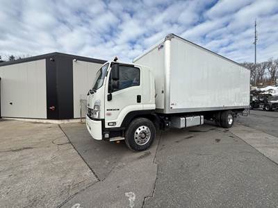 Isuzu FTR 26 ft Box Truck - 260HP, Roll up Door, Liftgate