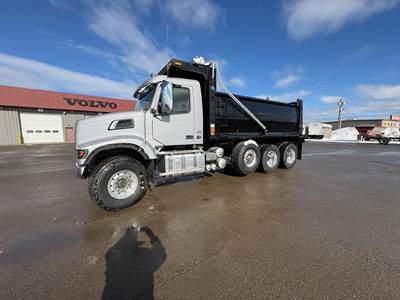Volvo VHD64F300 Dump Truck - D13 455HP