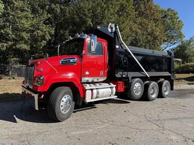 Western Star 4700 Tri Axle Dump Truck - Detroit 500HP, 7 Speed Allison Rds Automatic