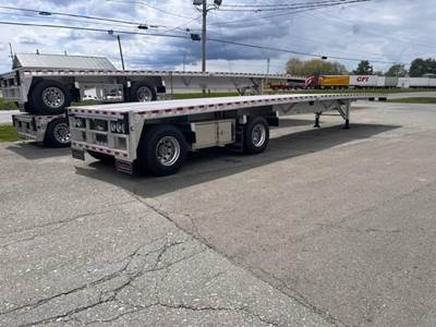 Reitnouer MaxMiser 48x102 Aluminum Flatbed Trailer - Air Ride, Fixed Axle