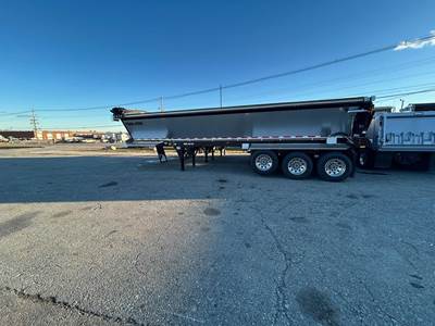 Trail King TKLB332-102 Live Floor Trailer