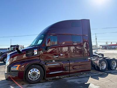 Mack PIONEER 64T Sleeper Semi Truck - 76" Raised Roof Sleeper, MP13 515HP