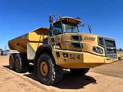 2017 Bell B40E Articulated Trucks - Three Available - 5200 hours